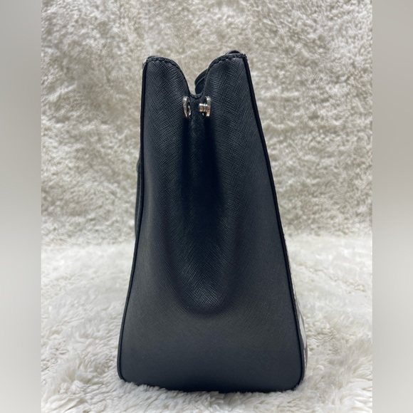 Michael Kors Checkered Handbag - Picture 6 of 10